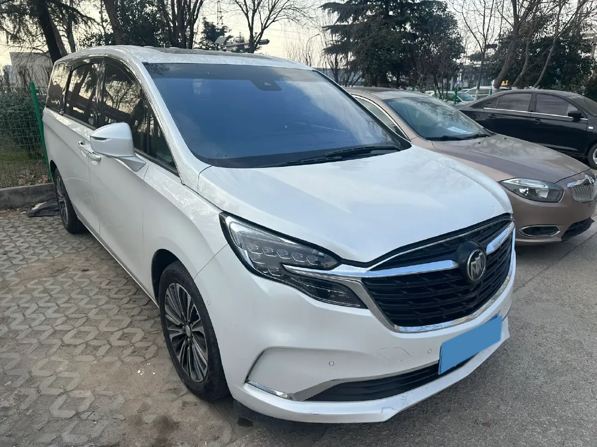 2021 Buick GL8 2.0T 237HP L4 9AT,autocango,china used car exporter,china ev exporter,chinese used car exporter,chinese used ev exporter