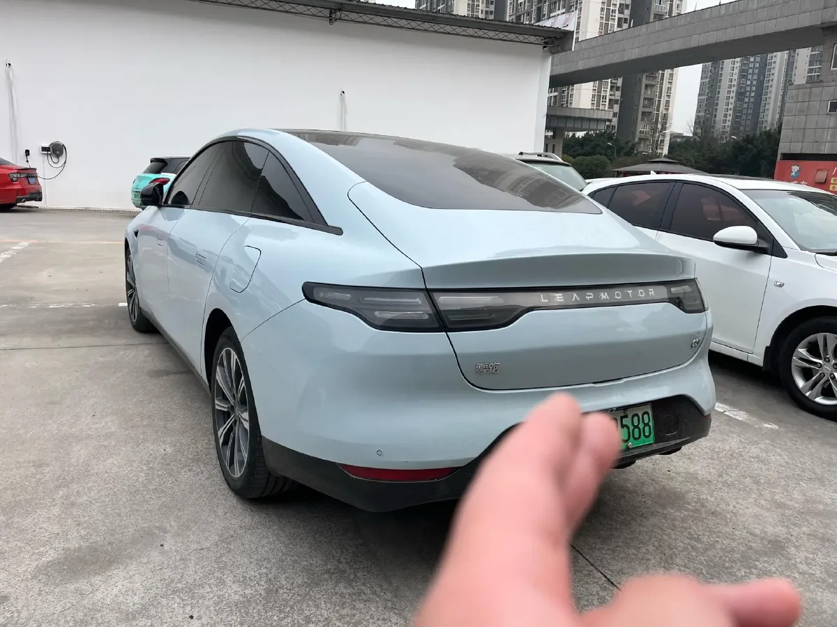 2024 Leapmotor C01 1.5L 95HP L4 REEV 43.7KWH,autocango,china used car exporter,china ev exporter,chinese used car exporter,chinese used ev exporter
