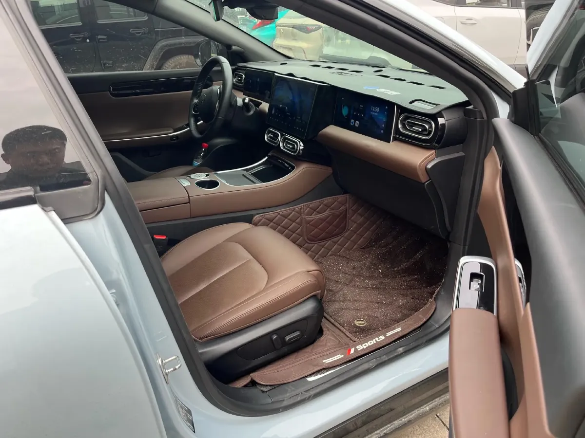 2024 Leapmotor C01 1.5L 95HP L4 REEV 43.7KWH,autocango,china used car exporter,china ev exporter,chinese used car exporter,chinese used ev exporter