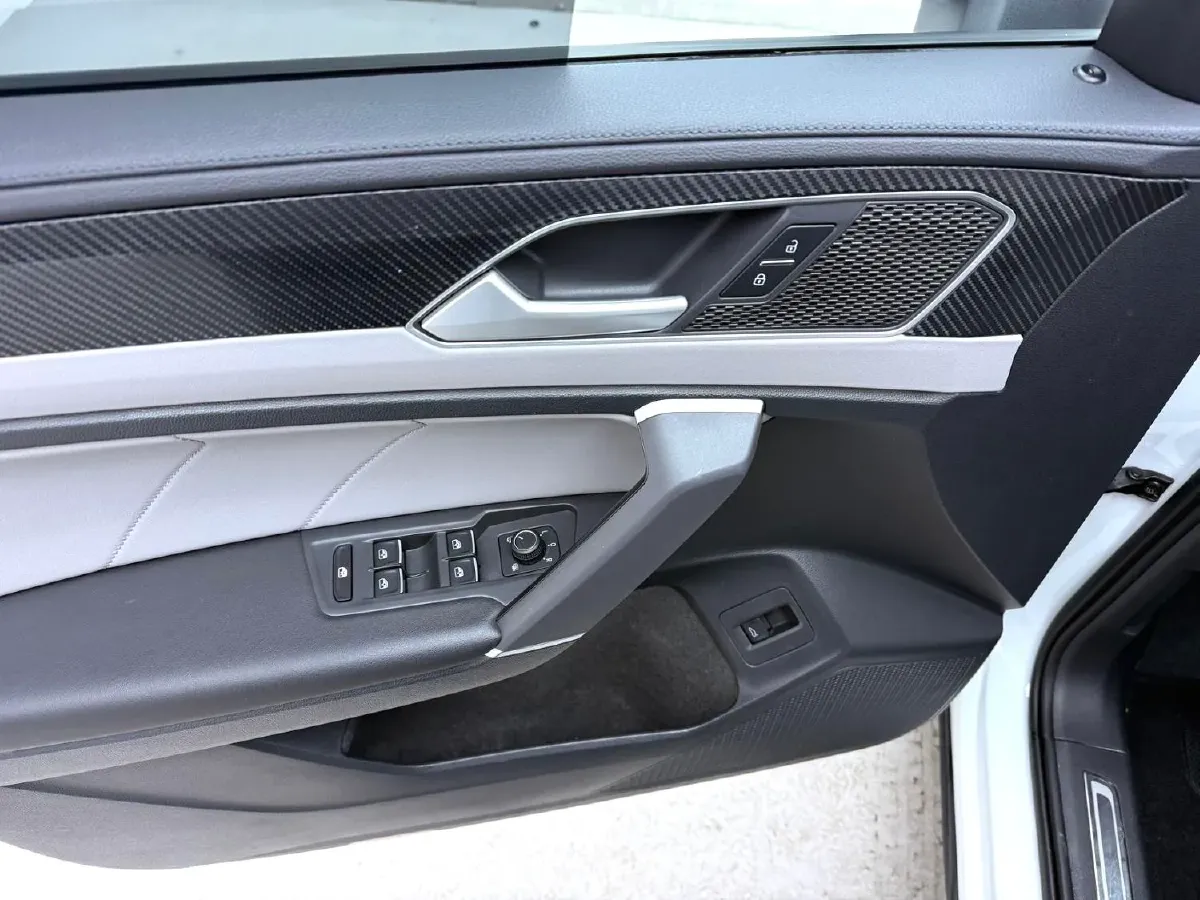 2023 Volkswagen Tayron 1.4T 150HP L4 7DCT,autocango,china used car exporter,china ev exporter,chinese used car exporter,chinese used ev exporter