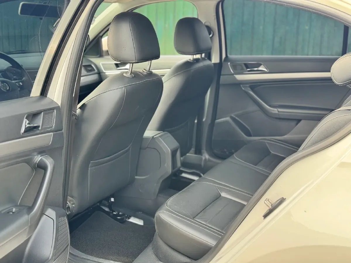 2017 Buick Excelle 1.5L 114HP L4 6AT,autocango,china used car exporter,china ev exporter,chinese used car exporter,chinese used ev exporter