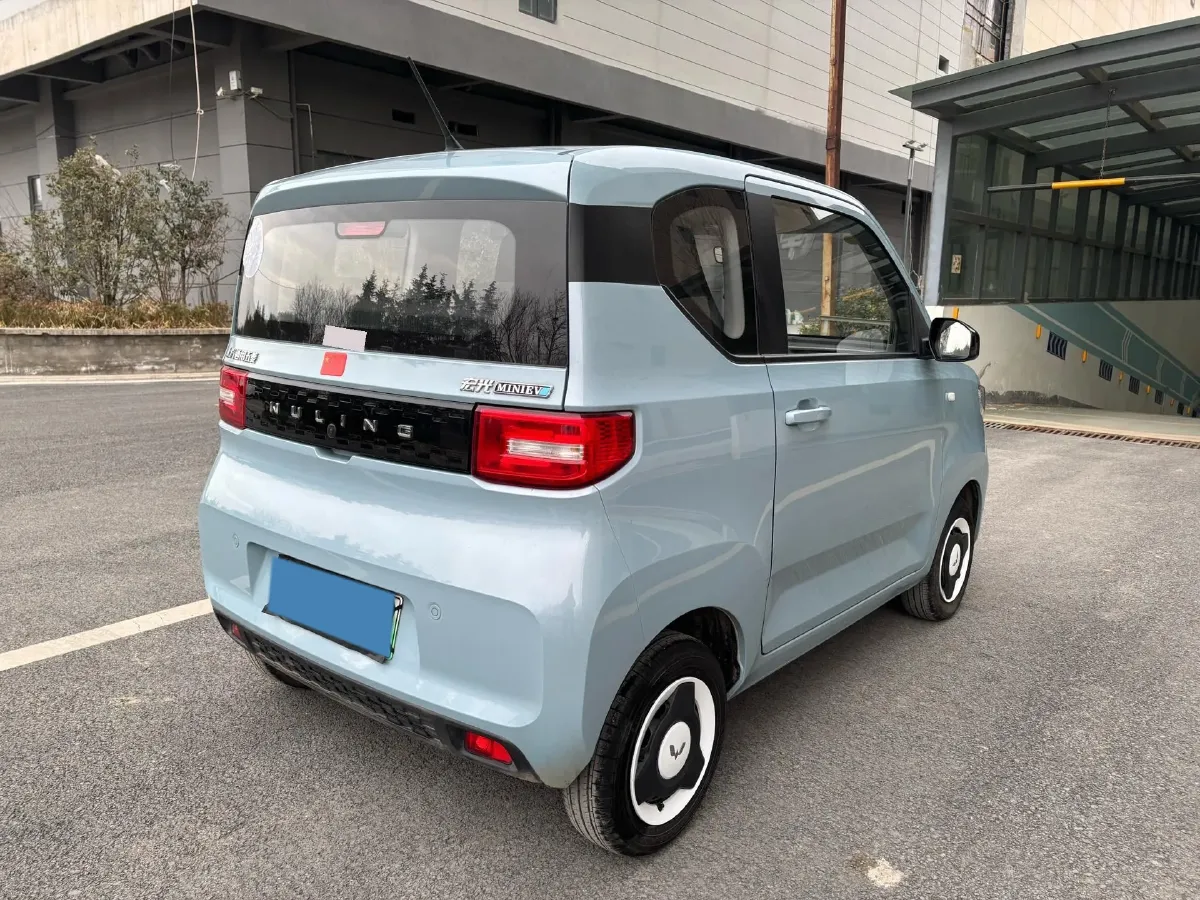 2020 WuLing HongGuang MINI EV BEV 9KWH,autocango,china used car exporter,china ev exporter,chinese used car exporter,chinese used ev exporter