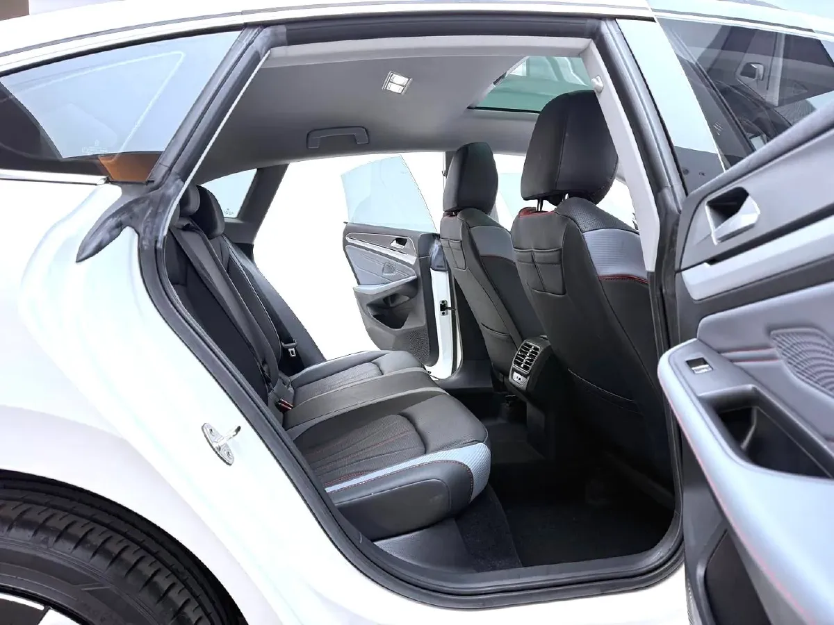 2022 Exceed TXL 2.0T 261HP L4 7DCT,autocango,china used car exporter,china ev exporter,chinese used car exporter,chinese used ev exporter