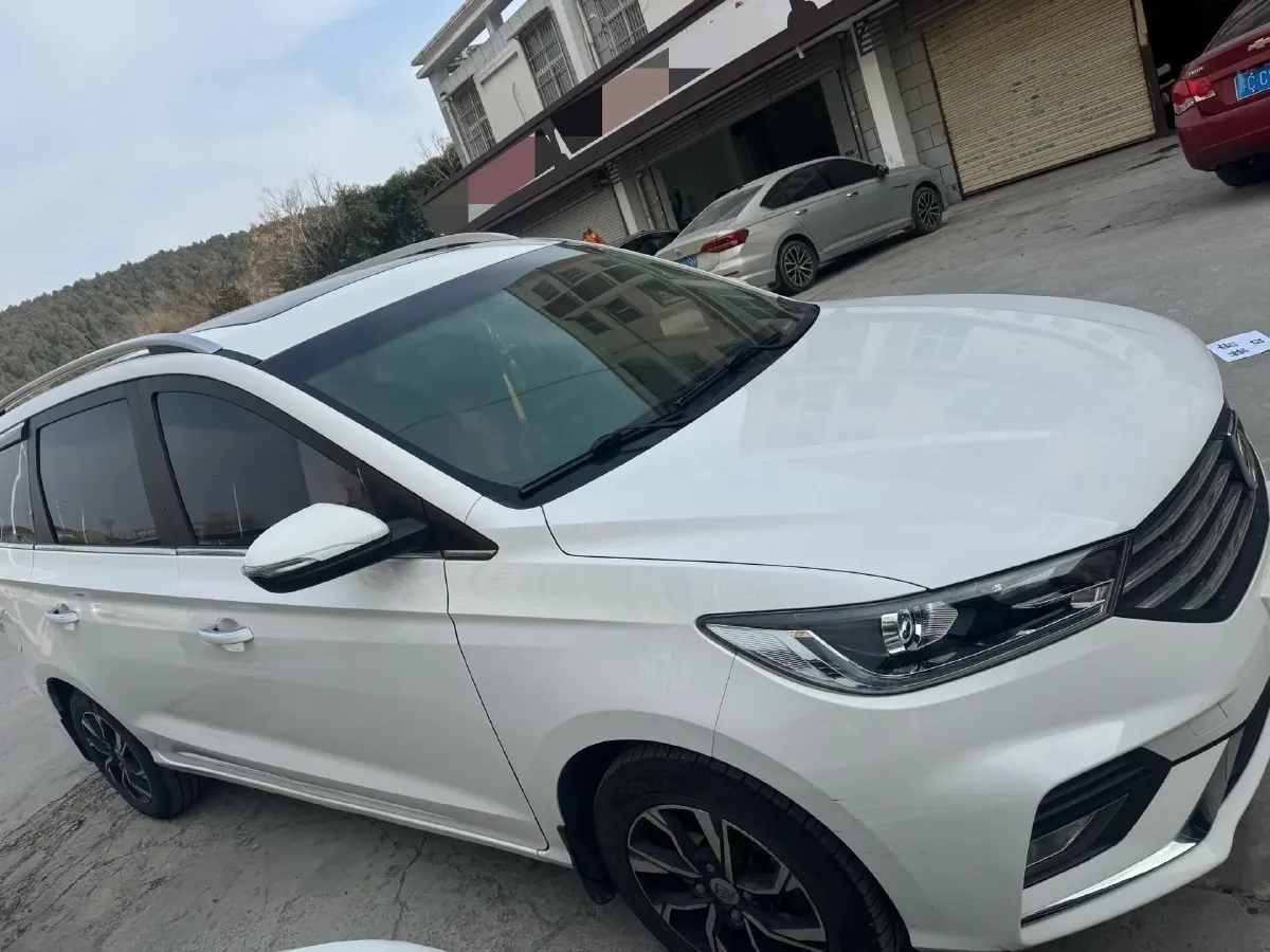 2018 BaoJun 360 1.5L 112HP L4 6MT,autocango,china used car exporter,china ev exporter,chinese used car exporter,chinese used ev exporter