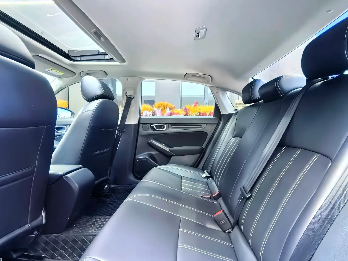 2022 Honda Civic 1.5T 182HP L4 CVT,autocango,china used car exporter,china ev exporter,chinese used car exporter,chinese used ev exporter