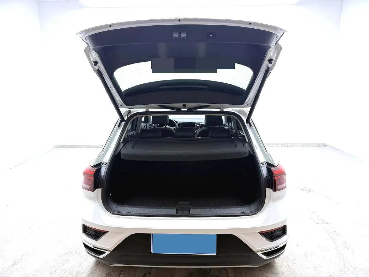 2021 Volkswagen T-Roc 1.4T 150HP L4 7DCT,autocango,china used car exporter,china ev exporter,chinese used car exporter,chinese used ev exporter