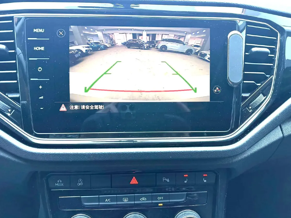 2021 Volkswagen T-Roc 1.4T 150HP L4 7DCT,autocango,china used car exporter,china ev exporter,chinese used car exporter,chinese used ev exporter