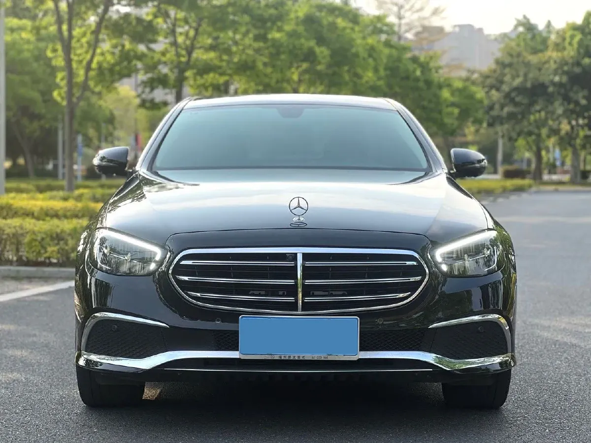 2023 Mercedes-Benz E Class 2.0T 258HP L4 9AT,autocango,china used car exporter,china ev exporter,chinese used car exporter,chinese used ev exporter