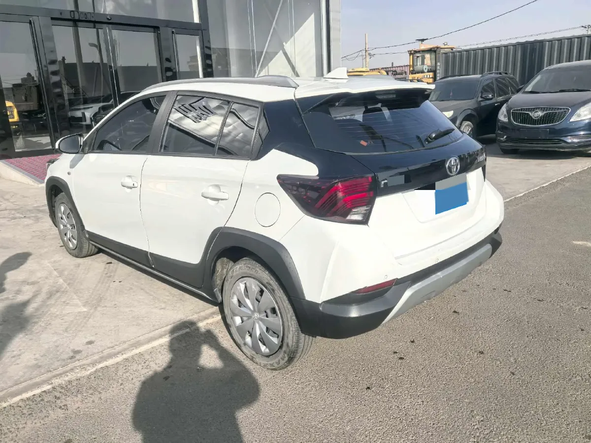 2022 Toyota Yaris L 1.5L 112HP L4 CVT,autocango,china used car exporter,china ev exporter,chinese used car exporter,chinese used ev exporter