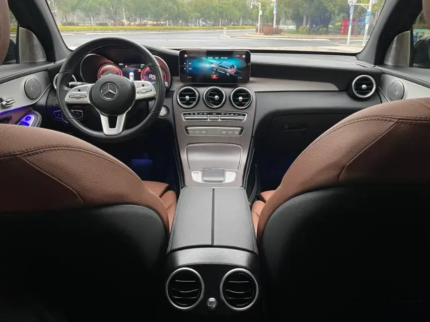 2020 Mercedes-Benz GLC Coupe 2.0T 197HP L4 9AT,autocango,china used car exporter,china ev exporter,chinese used car exporter,chinese used ev exporter