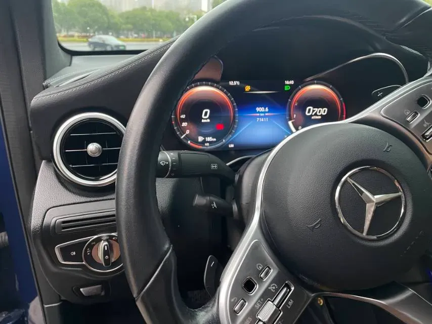 2020 Mercedes-Benz GLC Coupe 2.0T 197HP L4 9AT,autocango,china used car exporter,china ev exporter,chinese used car exporter,chinese used ev exporter