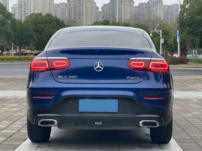 2020 Mercedes-Benz GLC Coupe 2.0T 197HP L4 9AT,autocango,china used car exporter,china ev exporter,chinese used car exporter,chinese used ev exporter
