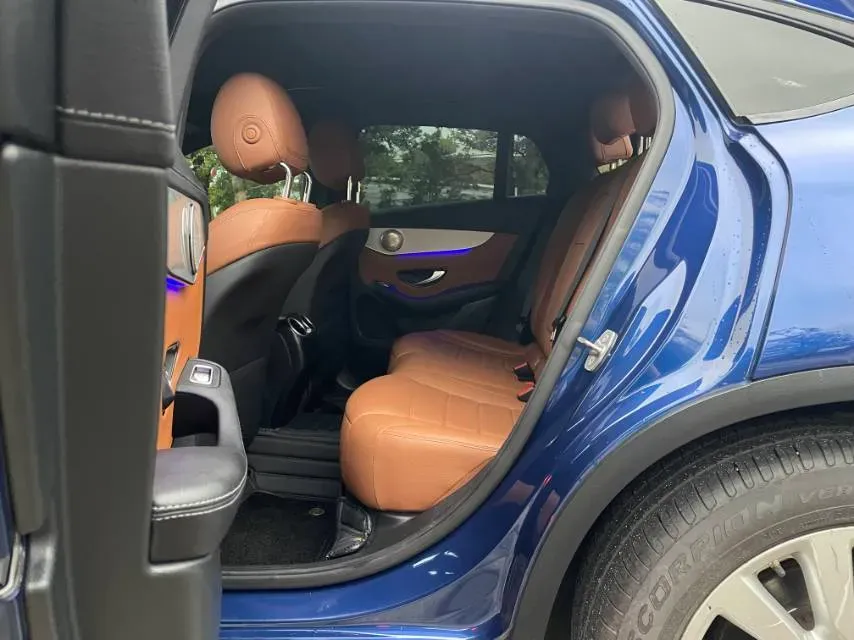 2020 Mercedes-Benz GLC Coupe 2.0T 197HP L4 9AT,autocango,china used car exporter,china ev exporter,chinese used car exporter,chinese used ev exporter