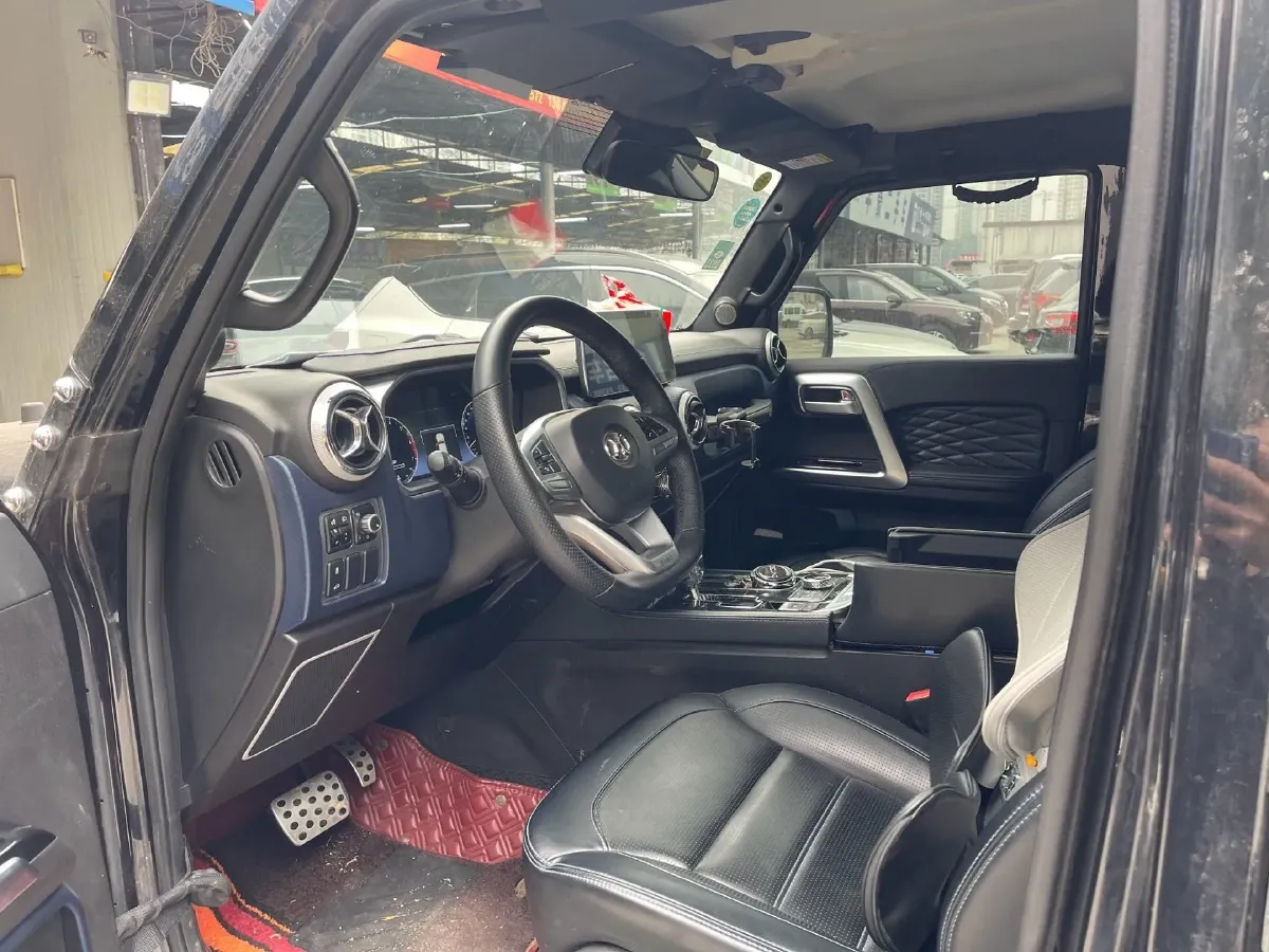 2019 Beijing BJ40 2.3T 231HP L4 6AT,autocango,china used car exporter,china ev exporter,chinese used car exporter,chinese used ev exporter