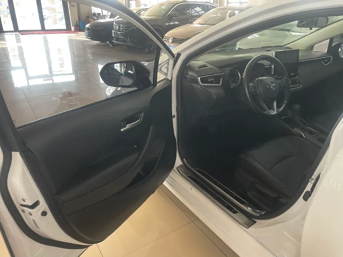 2023 Toyota Corolla 1.2T 116HP L4 CVT,autocango,china used car exporter,china ev exporter,chinese used car exporter,chinese used ev exporter