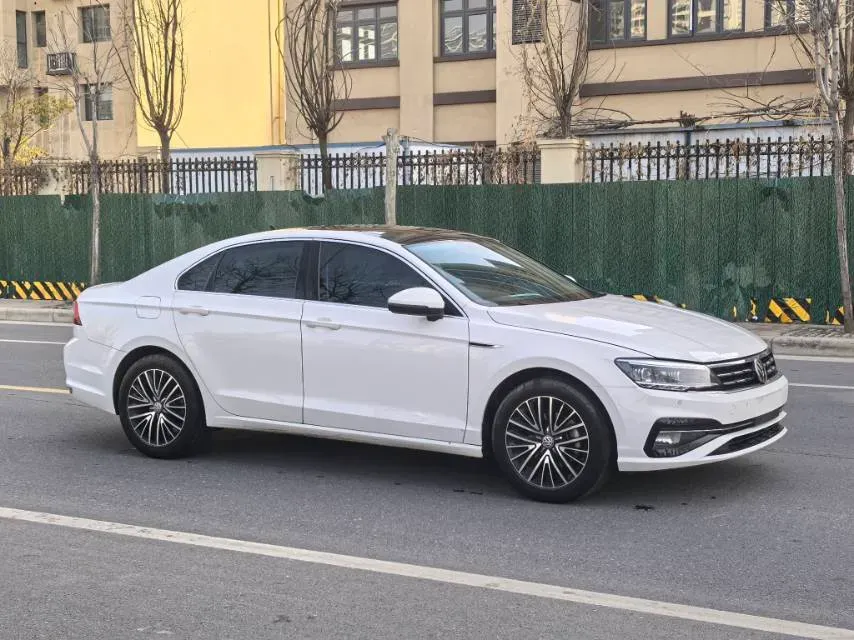 2019 Volkswagen Tayron 2.0T 186HP L4 7DCT,autocango,china used car exporter,china ev exporter,chinese used car exporter,chinese used ev exporter