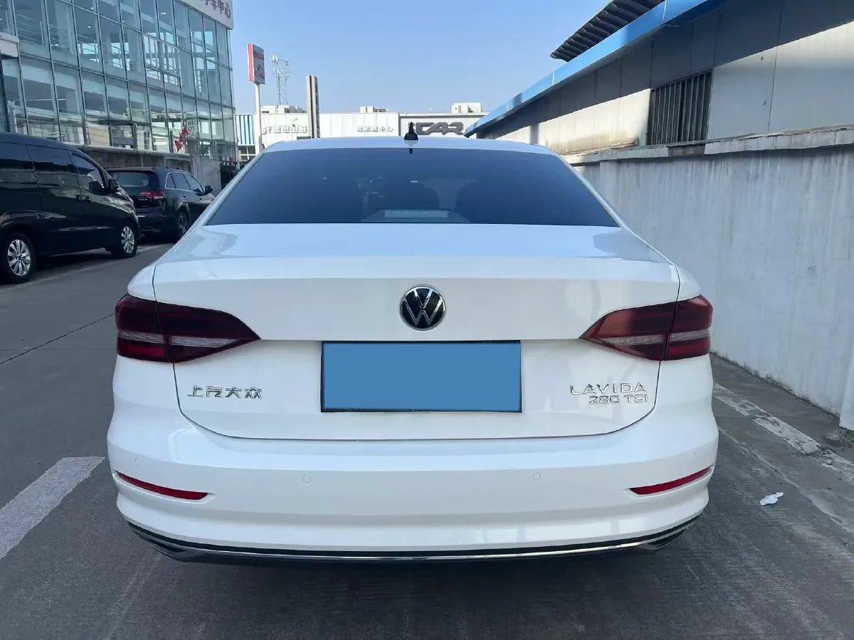 2021 Volkswagen Lavida 1.4T 150HP L4 7DCT,autocango,china used car exporter,china ev exporter,chinese used car exporter,chinese used ev exporter