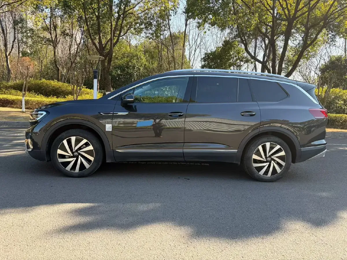 2021 Volkswagen Talagon 2.0T 220HP L4 7DCT,autocango,china used car exporter,china ev exporter,chinese used car exporter,chinese used ev exporter