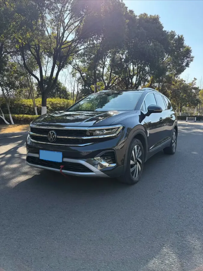 2021 Volkswagen Talagon 2.0T 220HP L4 7DCT,autocango,china used car exporter,china ev exporter,chinese used car exporter,chinese used ev exporter