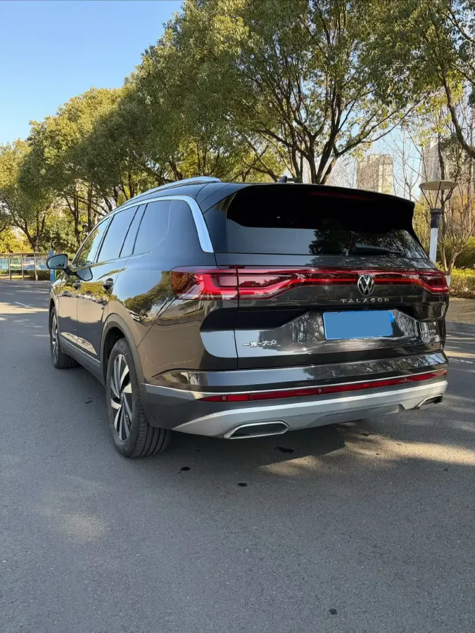 2021 Volkswagen Talagon 2.0T 220HP L4 7DCT,autocango,china used car exporter,china ev exporter,chinese used car exporter,chinese used ev exporter