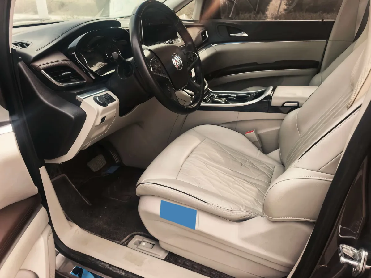 2022 Buick GL8 2.0T 237HP L4 9AT,autocango,china used car exporter,china ev exporter,chinese used car exporter,chinese used ev exporter