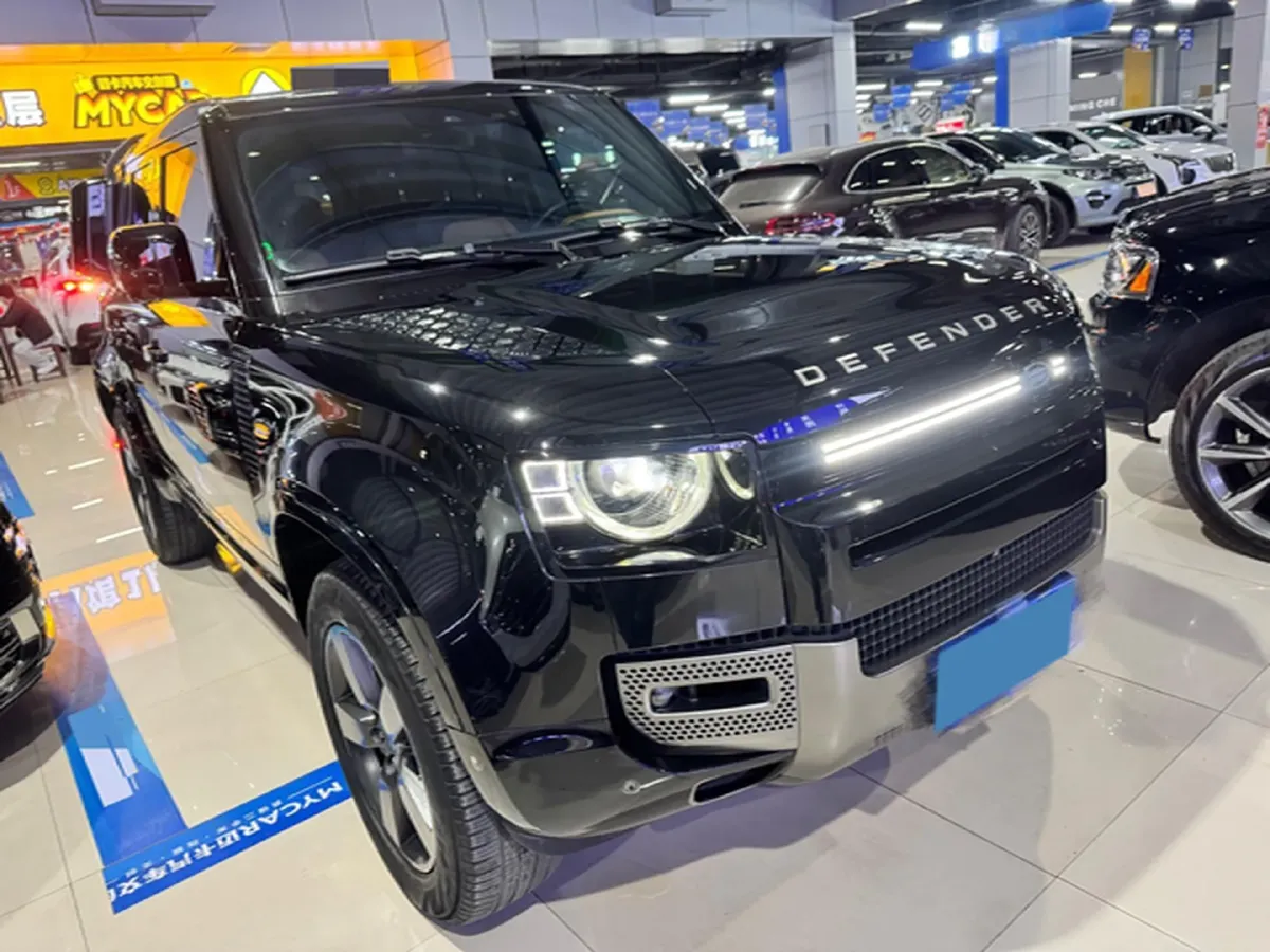 2024 Land Rover Defender 3.0T 400HP L6 8AT,autocango,china used car exporter,china ev exporter,chinese used car exporter,chinese used ev exporter