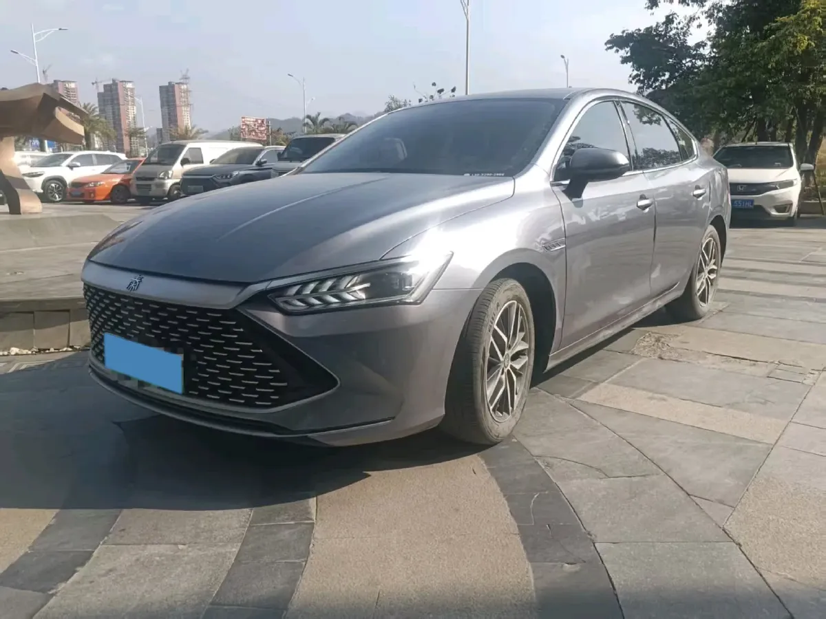 2021 Haval F7 1.5T 169HP L4 7DCT,autocango,china used car exporter,china ev exporter,chinese used car exporter,chinese used ev exporter