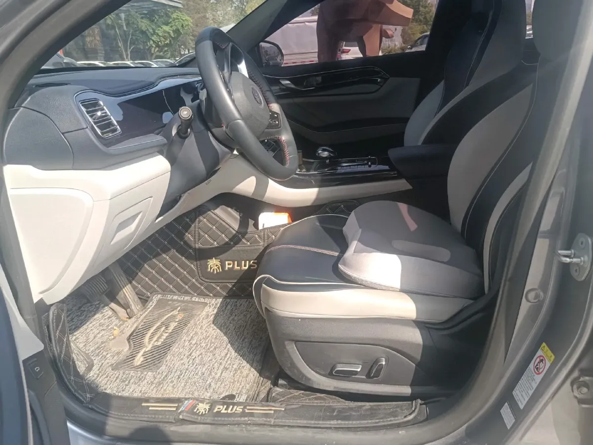 2021 Haval F7 1.5T 169HP L4 7DCT,autocango,china used car exporter,china ev exporter,chinese used car exporter,chinese used ev exporter