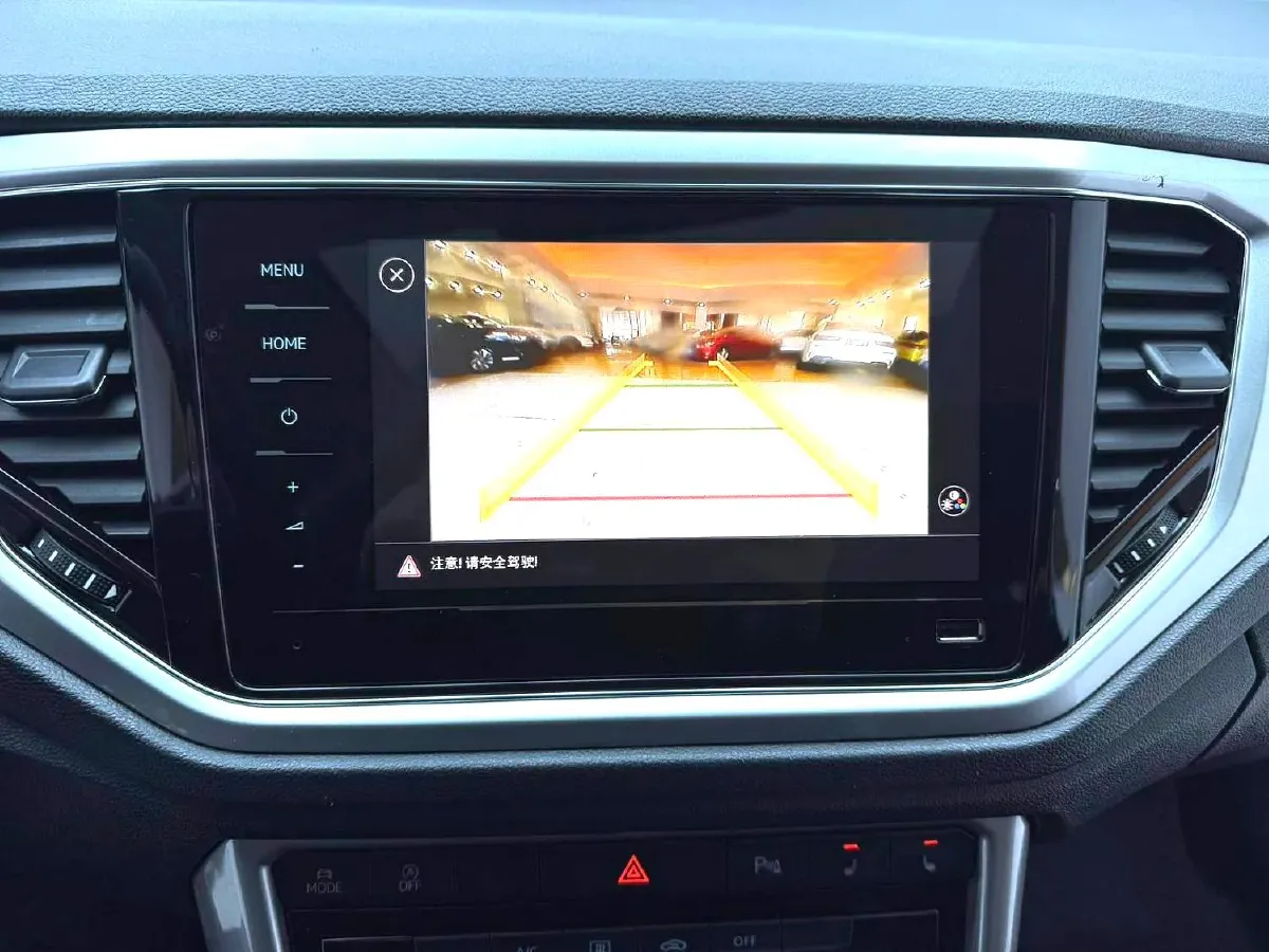 2021 Volkswagen T-Roc 1.4T 150HP L4 7DCT,autocango,china used car exporter,china ev exporter,chinese used car exporter,chinese used ev exporter