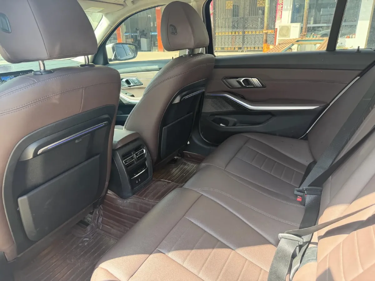 2020 BMW 3 Series 2.0T 184HP L4 8AT,autocango,china used car exporter,china ev exporter,chinese used car exporter,chinese used ev exporter