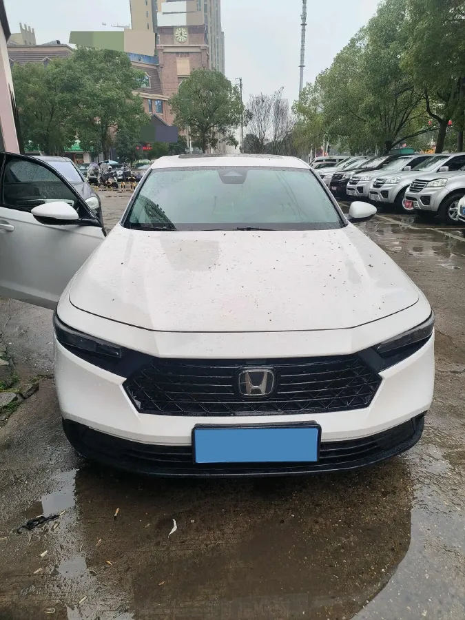 2023 Honda Accord 1.5T 192HP L4 CVT,autocango,china used car exporter,china ev exporter,chinese used car exporter,chinese used ev exporter