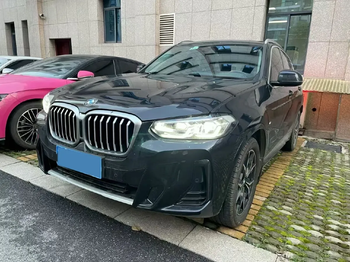 2023 BMW X3 2.0T 184HP L4 8AT,autocango,china used car exporter,china ev exporter,chinese used car exporter,chinese used ev exporter