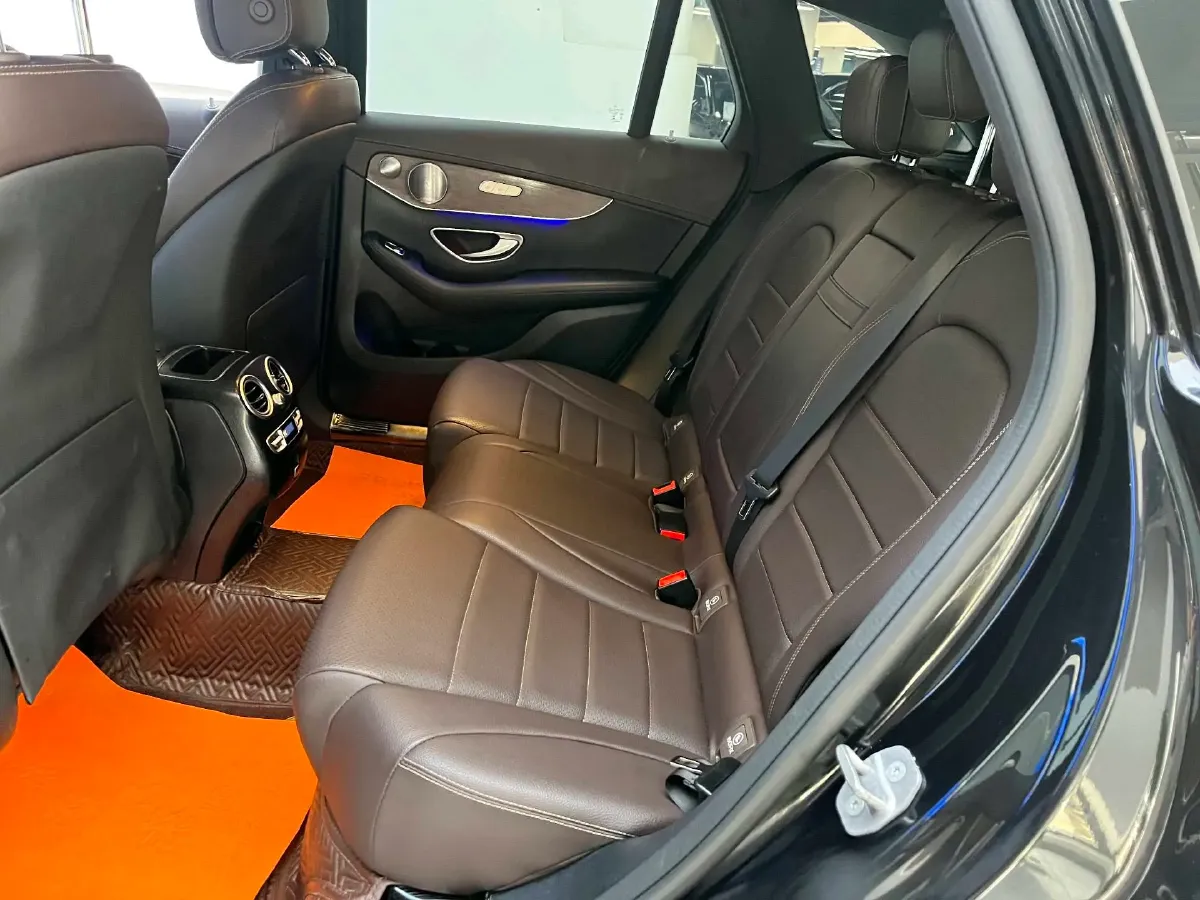 2021 Mercedes-Benz GLC Class 2.0T 258HP L4 9AT,autocango,china used car exporter,china ev exporter,chinese used car exporter,chinese used ev exporter