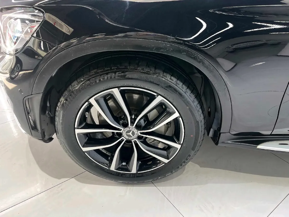 2021 Mercedes-Benz GLC Class 2.0T 258HP L4 9AT,autocango,china used car exporter,china ev exporter,chinese used car exporter,chinese used ev exporter