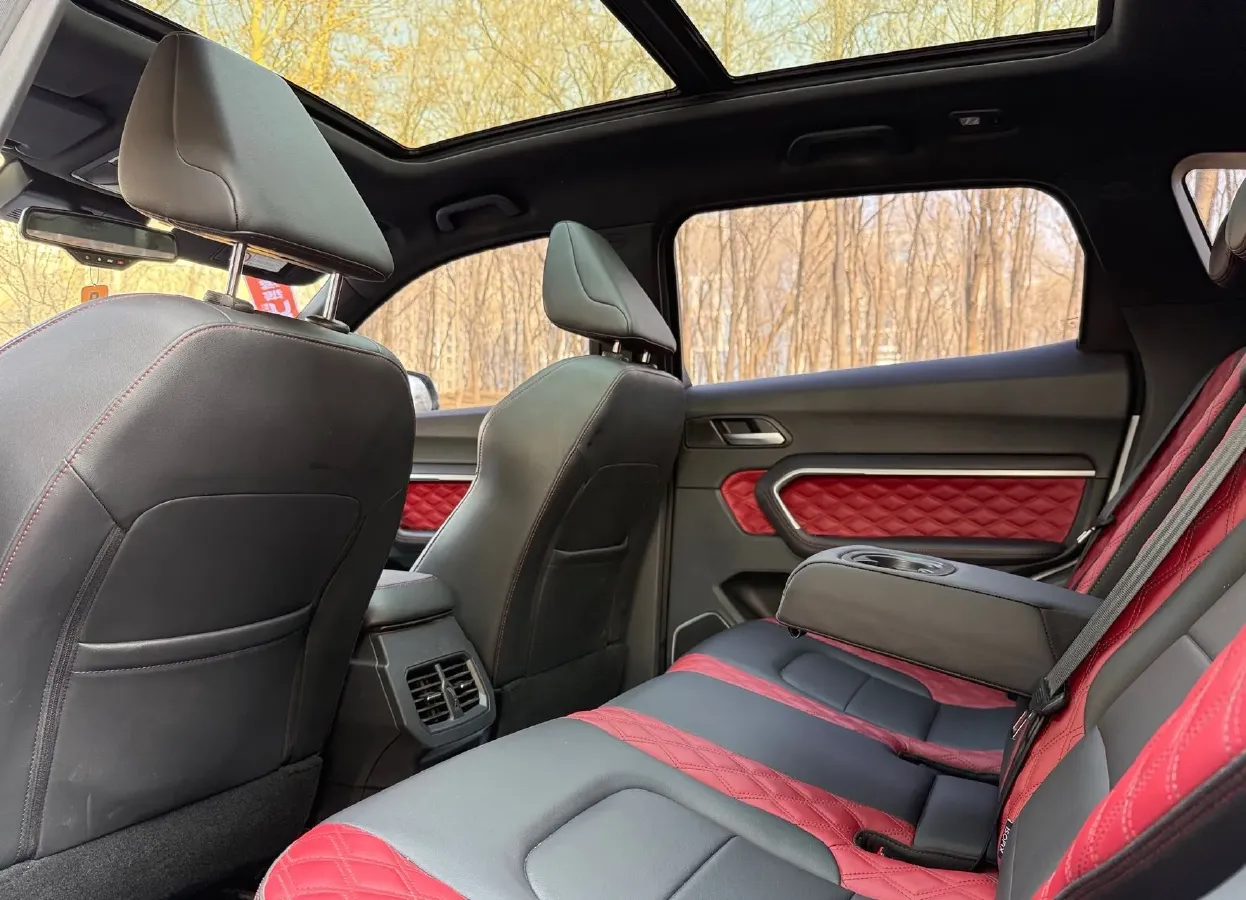 2020 Haval H6 2.0T 224HP L4 7DCT,autocango,china used car exporter,china ev exporter,chinese used car exporter,chinese used ev exporter