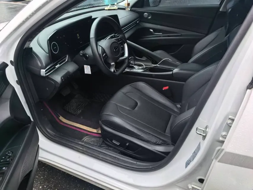 2022 Hyundai Elantra 1.5L 115HP L4 CVT,autocango,china used car exporter,china ev exporter,chinese used car exporter,chinese used ev exporter