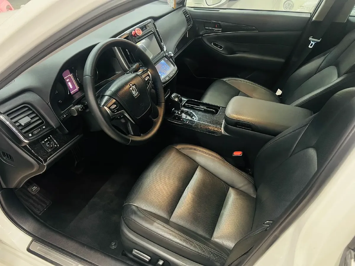 2018 Infiniti Q50L 2.0T 211HP L4 7AT,autocango,china used car exporter,china ev exporter,chinese used car exporter,chinese used ev exporter