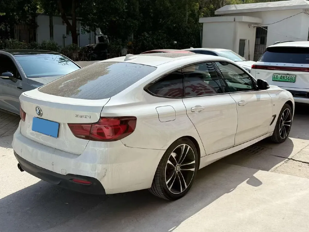 2020 BMW 3 Series GT 2.0T 252HP L4 8AT,autocango,china used car exporter,china ev exporter,chinese used car exporter,chinese used ev exporter