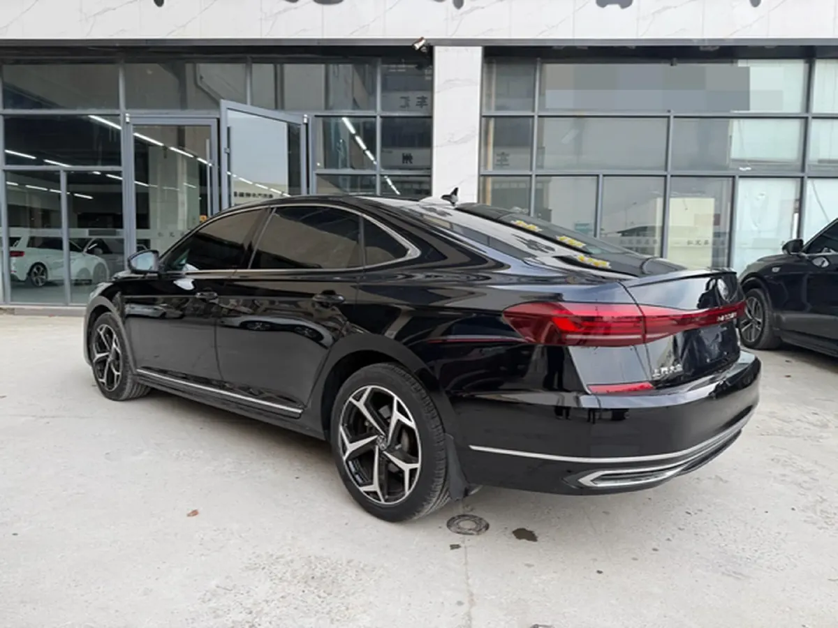 2024 Volkswagen Passat 2.0T 220HP L4 7DCT,autocango,china used car exporter,china ev exporter,chinese used car exporter,chinese used ev exporter