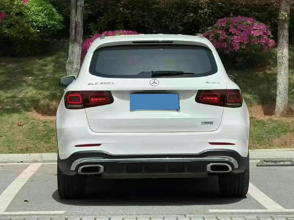 2022 Mercedes-Benz GLC Class 2.0T 258HP L4 9AT,autocango,china used car exporter,china ev exporter,chinese used car exporter,chinese used ev exporter