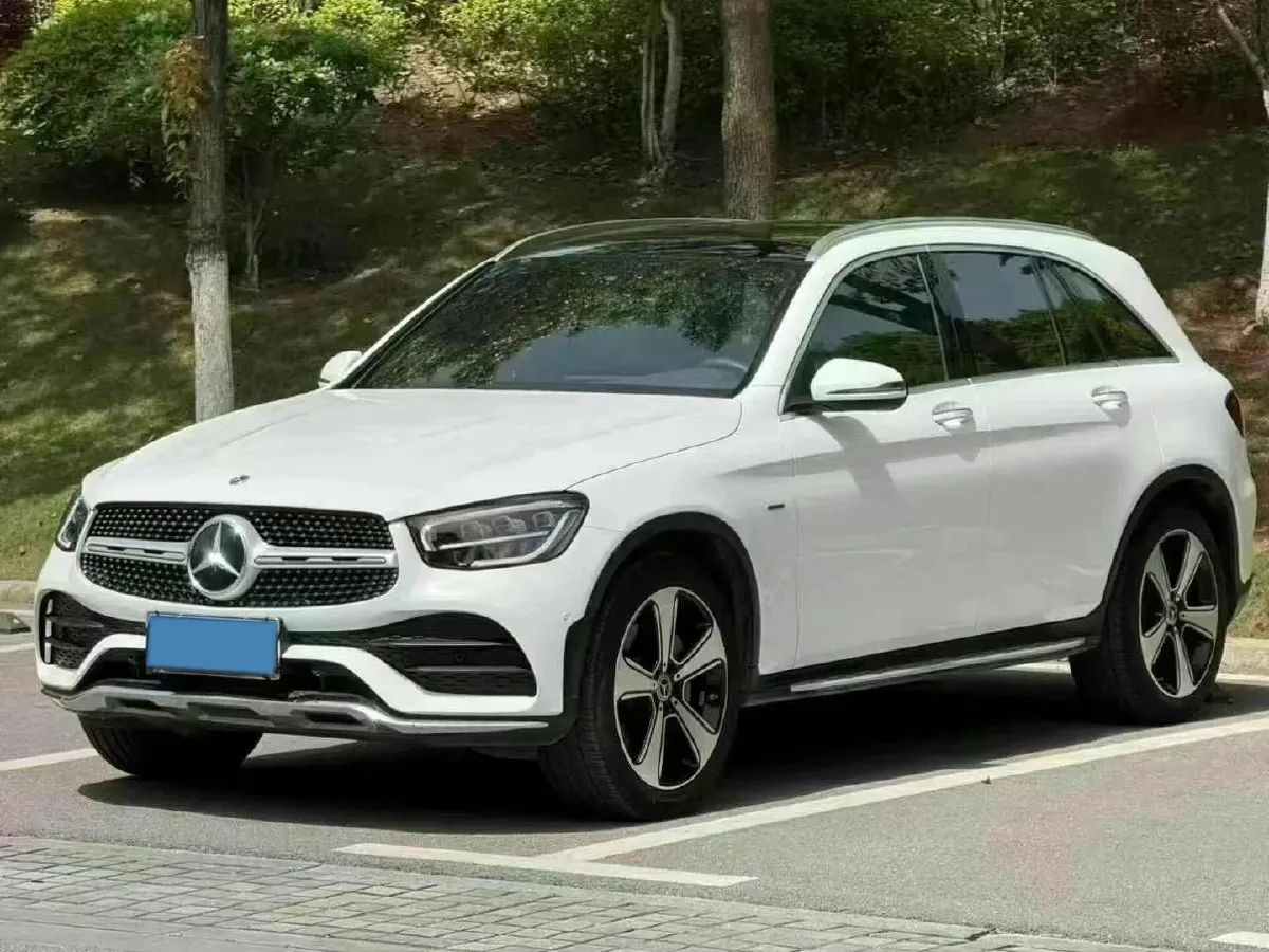 2022 Mercedes-Benz GLC Class 2.0T 258HP L4 9AT,autocango,china used car exporter,china ev exporter,chinese used car exporter,chinese used ev exporter