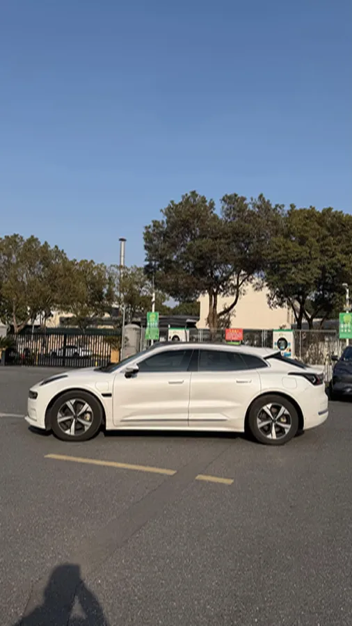 2022 Zeekr 001 BEV 100KWH,autocango,china used car exporter,china ev exporter,chinese used car exporter,chinese used ev exporter