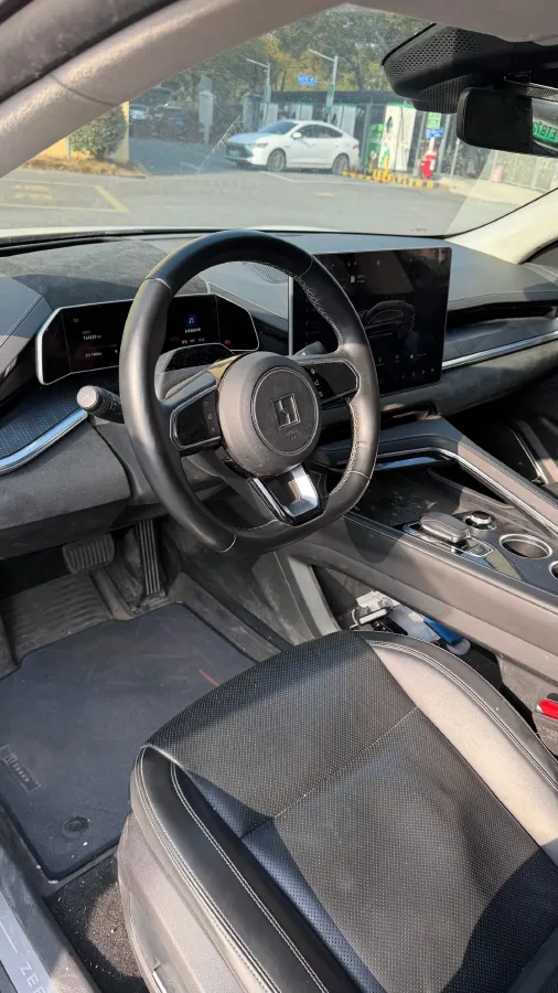 2022 Zeekr 001 BEV 100KWH,autocango,china used car exporter,china ev exporter,chinese used car exporter,chinese used ev exporter