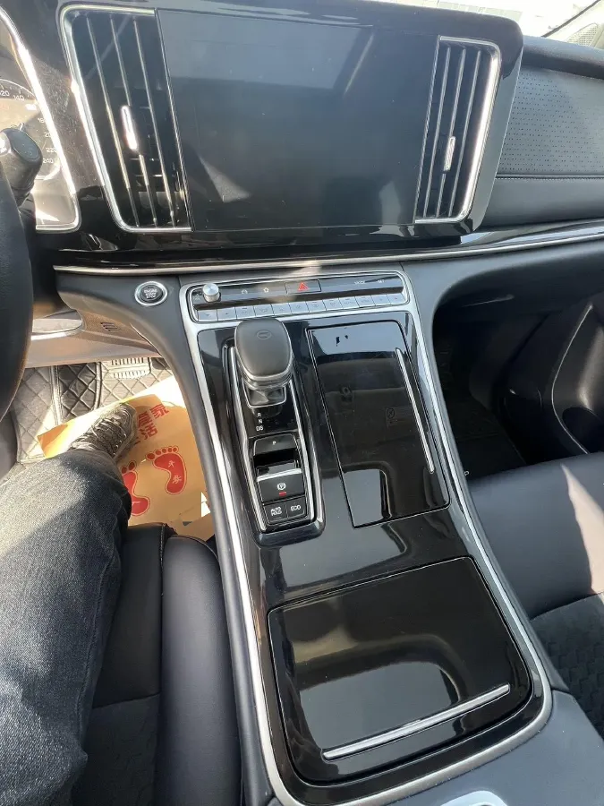 2023 GAC Trumpchi M8 2.0T 252HP L4 8AT,autocango,china used car exporter,china ev exporter,chinese used car exporter,chinese used ev exporter