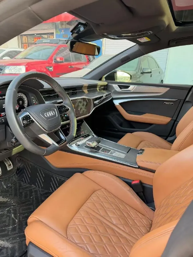 2022 Audi A7L 3.0T 340HP V6 7DCT,autocango,china used car exporter,china ev exporter,chinese used car exporter,chinese used ev exporter