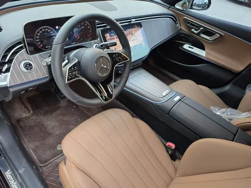 2025 Mercedes-Benz E Class 2.0T 258HP L4 9AT,autocango,china used car exporter,china ev exporter,chinese used car exporter,chinese used ev exporter