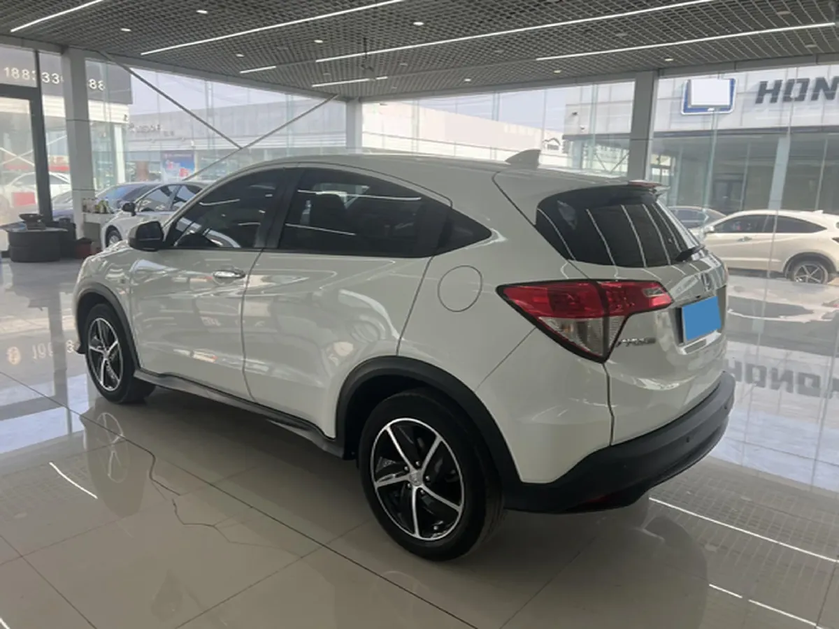 2022 Honda Vezel 1.5L 131HP L4 CVT,autocango,china used car exporter,china ev exporter,chinese used car exporter,chinese used ev exporter