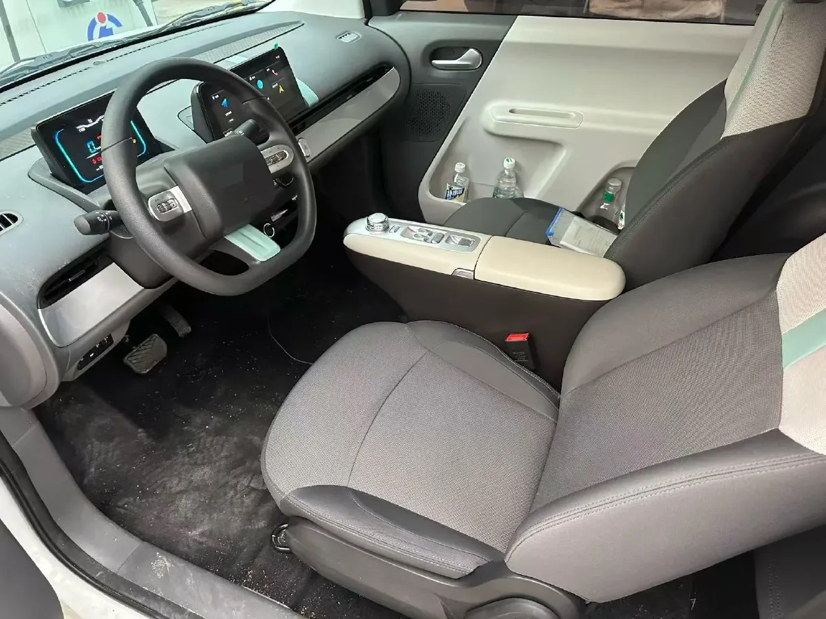 2025 LingBox BOX BEV 19.2KWH,autocango,china used car exporter,china ev exporter,chinese used car exporter,chinese used ev exporter