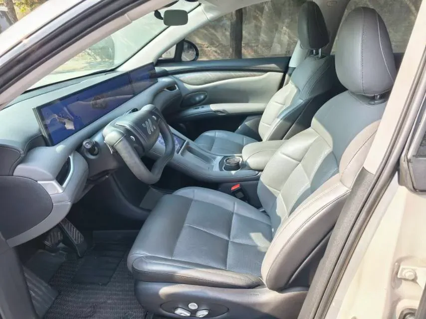 2025 IM LS6 BEV 83KWH,autocango,china used car exporter,china ev exporter,chinese used car exporter,chinese used ev exporter