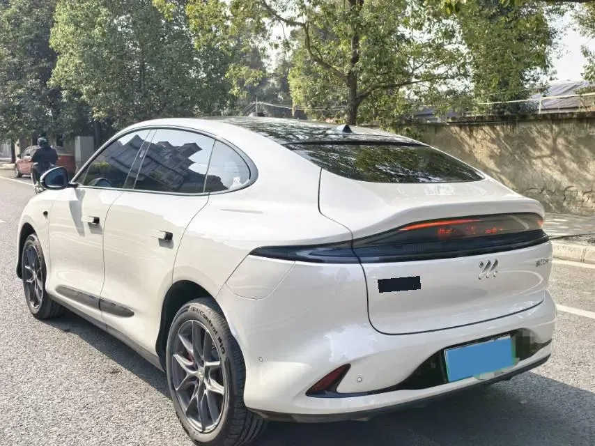 2025 IM LS6 BEV 83KWH,autocango,china used car exporter,china ev exporter,chinese used car exporter,chinese used ev exporter